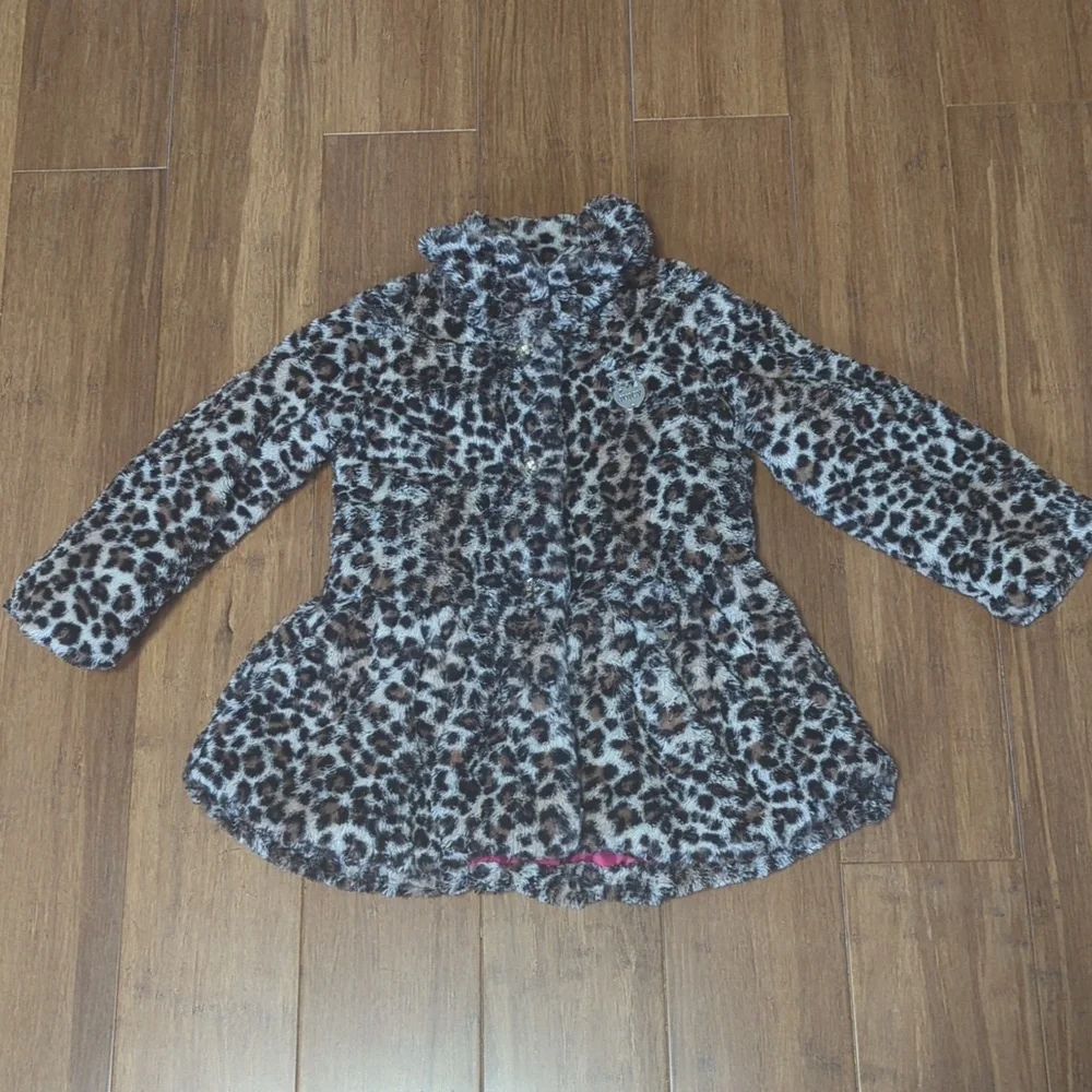 Juicy Couture Faux Fur Cheetah Leopard Print Button Up Jacket